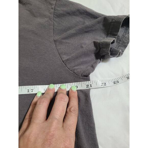 Gildan large women's grey graphic tee - Picture 5 of 6